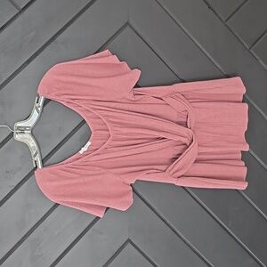 Pink short sleeve dressy tee